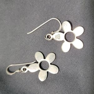 Flower silver earrings